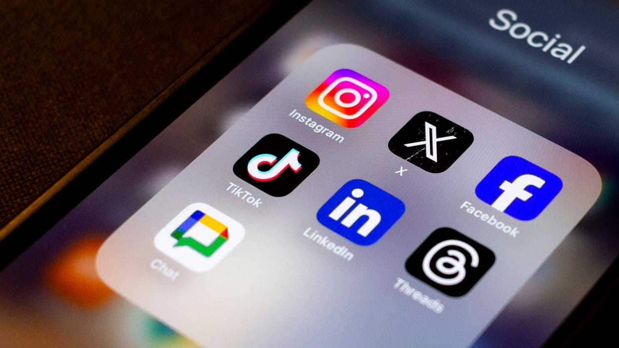 Photo by Adem AY on Unsplash 